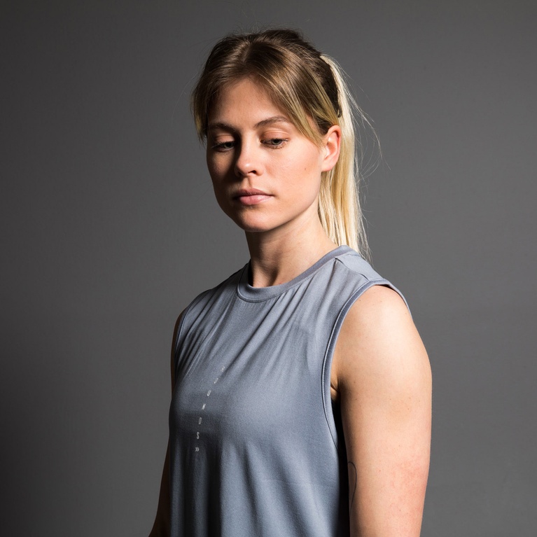 Top "Slit Singlet" Top "Slit Singlet"